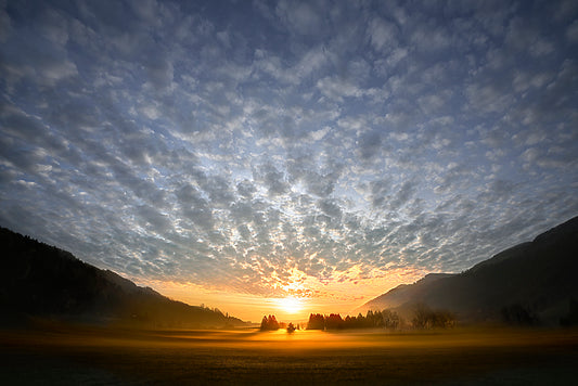 LN320045 Sonnenaufgang im Konstanzer Tal
